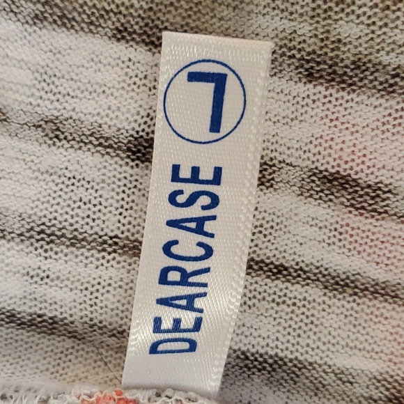 Dearcase women's open front cardigan.  Size large. - Picture 3 of 5